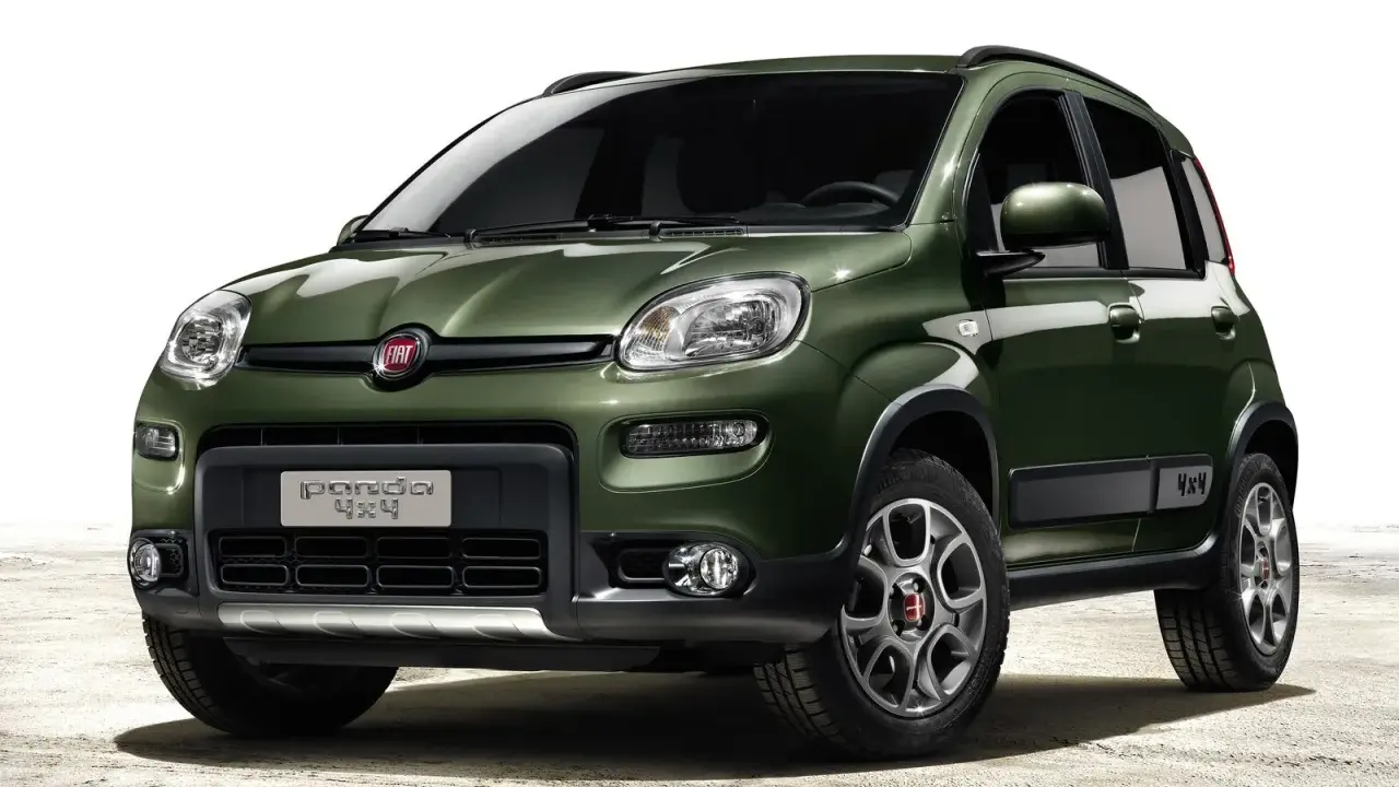 Fiat Panda 4x4 verde, ideale per ogni avventura. Scopri la misura gomme panda 1.2 benzina perfetta per te.