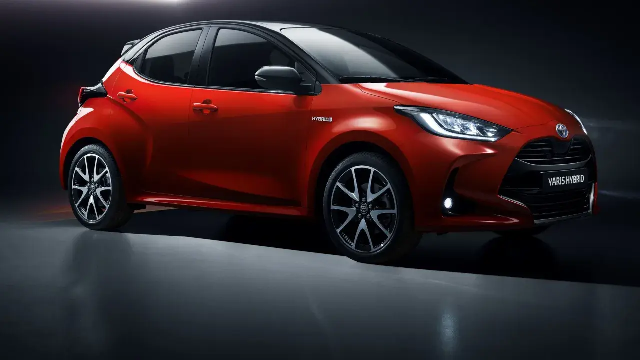 Toyota Yaris Hybrid: scopri la scheda tecnica di questa auto sportiva e moderna.