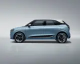 Auto blu a due toni, stile moderno. Scopri il dongfeng box prezzo e le sue caratteristiche.