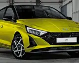 Hyundai i20 GPL: un'auto gialla brillante con un design moderno. Nessun problema visibile, solo stile.