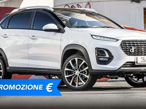 DR 3, un SUV bianco con un'offerta speciale.