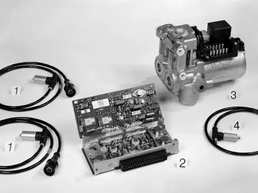 Componenti di un sistema ABS per auto: sensori ruota (1), centralina elettronica (2), attuatore idraulico (3) e cavo (4).