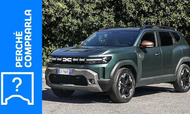 Dacia Duster verde, un'auto robusta e versatile. Scopri le recensioni per capire perché sceglierla.