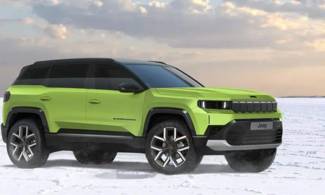 Jeep Compass verde brillante, un'auto 2026 pronta ad affrontare la neve con stile.