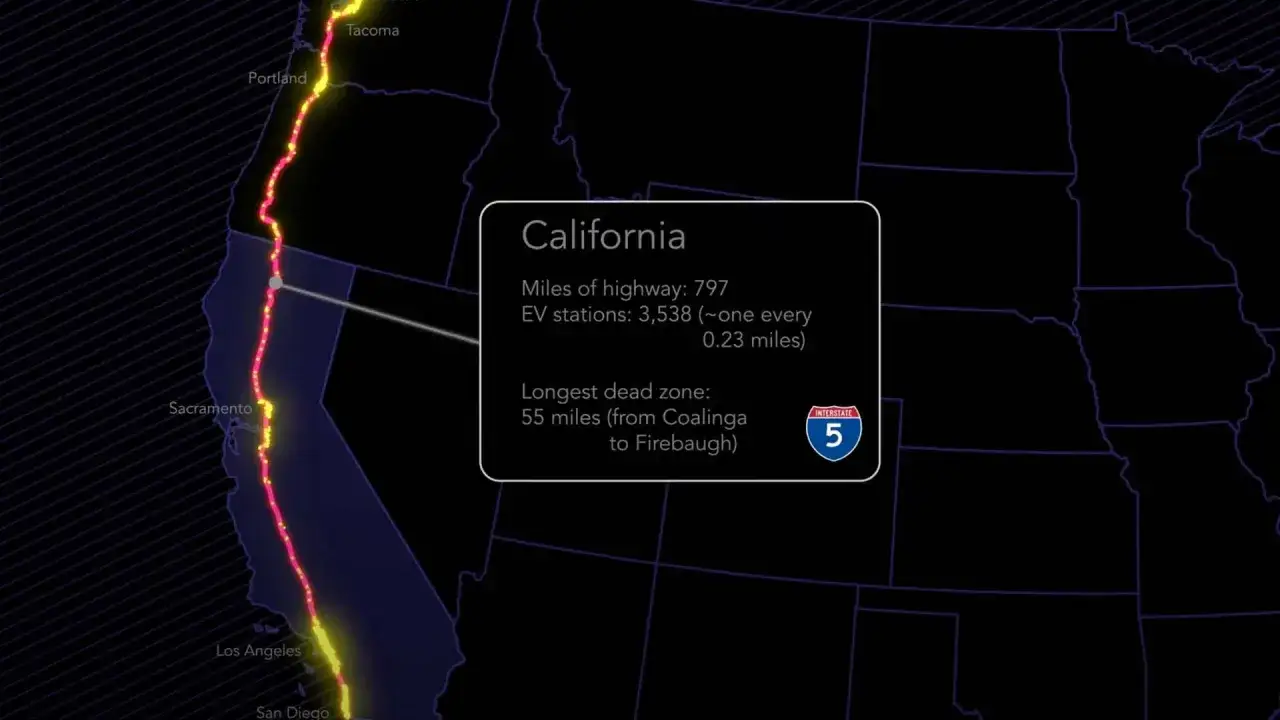 Mappa colonnine elettriche in autostrada. La California mostra 3.538 stazioni di ricarica EV lungo l'Interstate 5.