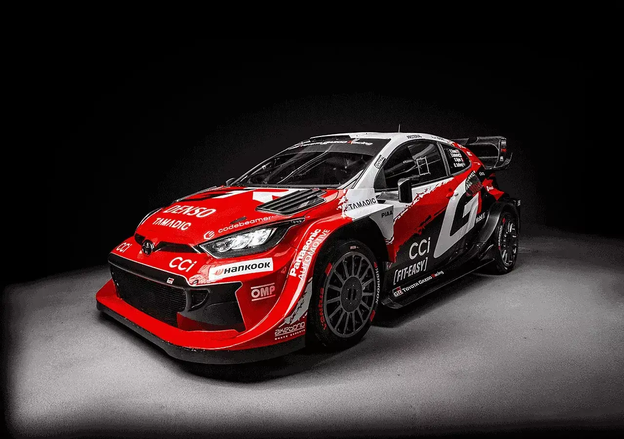 Toyota Yaris GR, pronta a scatenare i suoi cavalli con livrea da rally.
